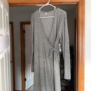 Old navy wrap dress